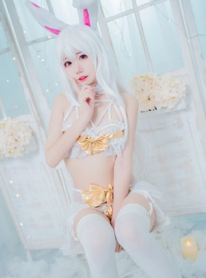 漂亮美女